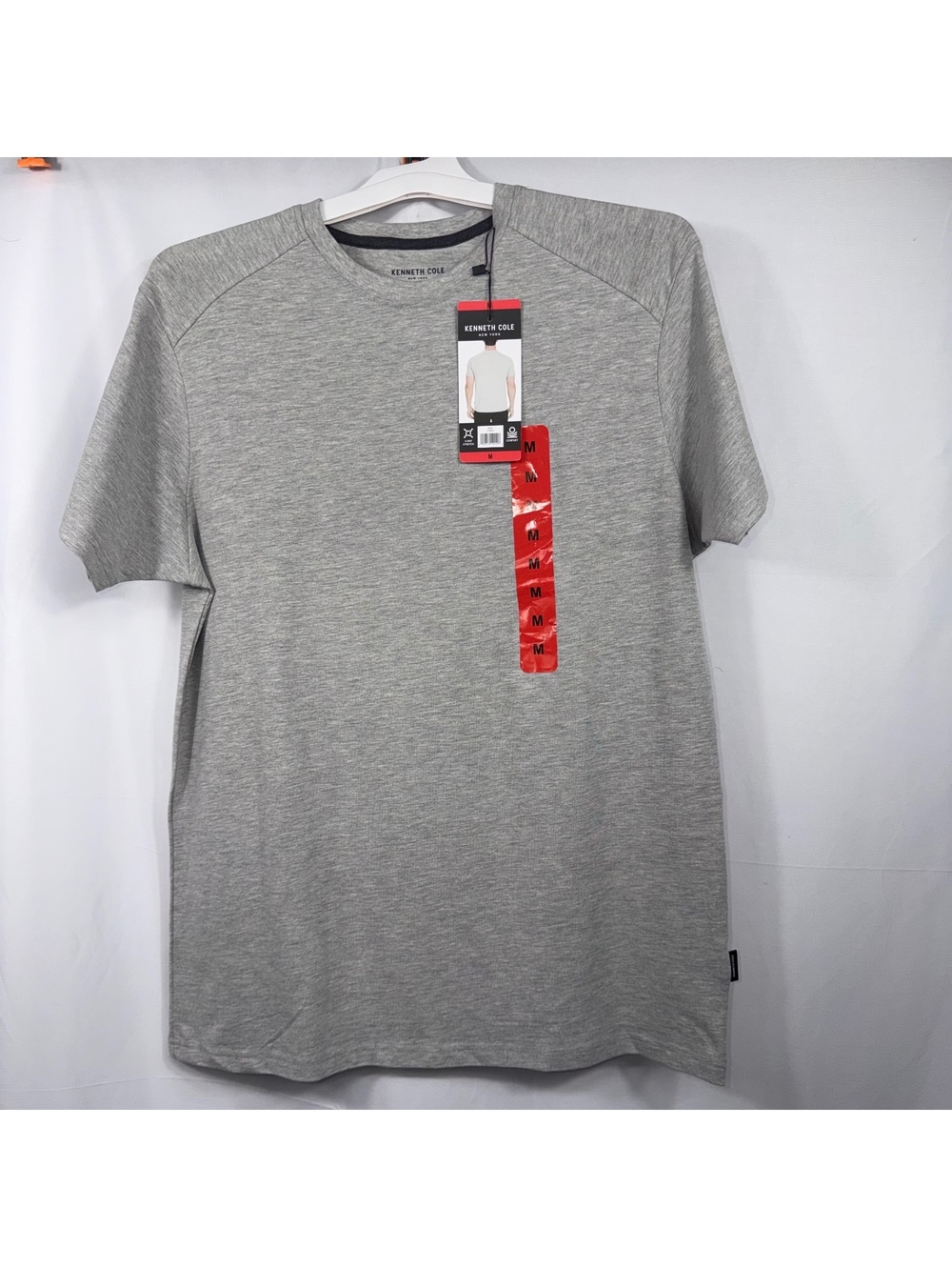 Kenneth Cole Men’s M Gray Performance T-Shirt NWT